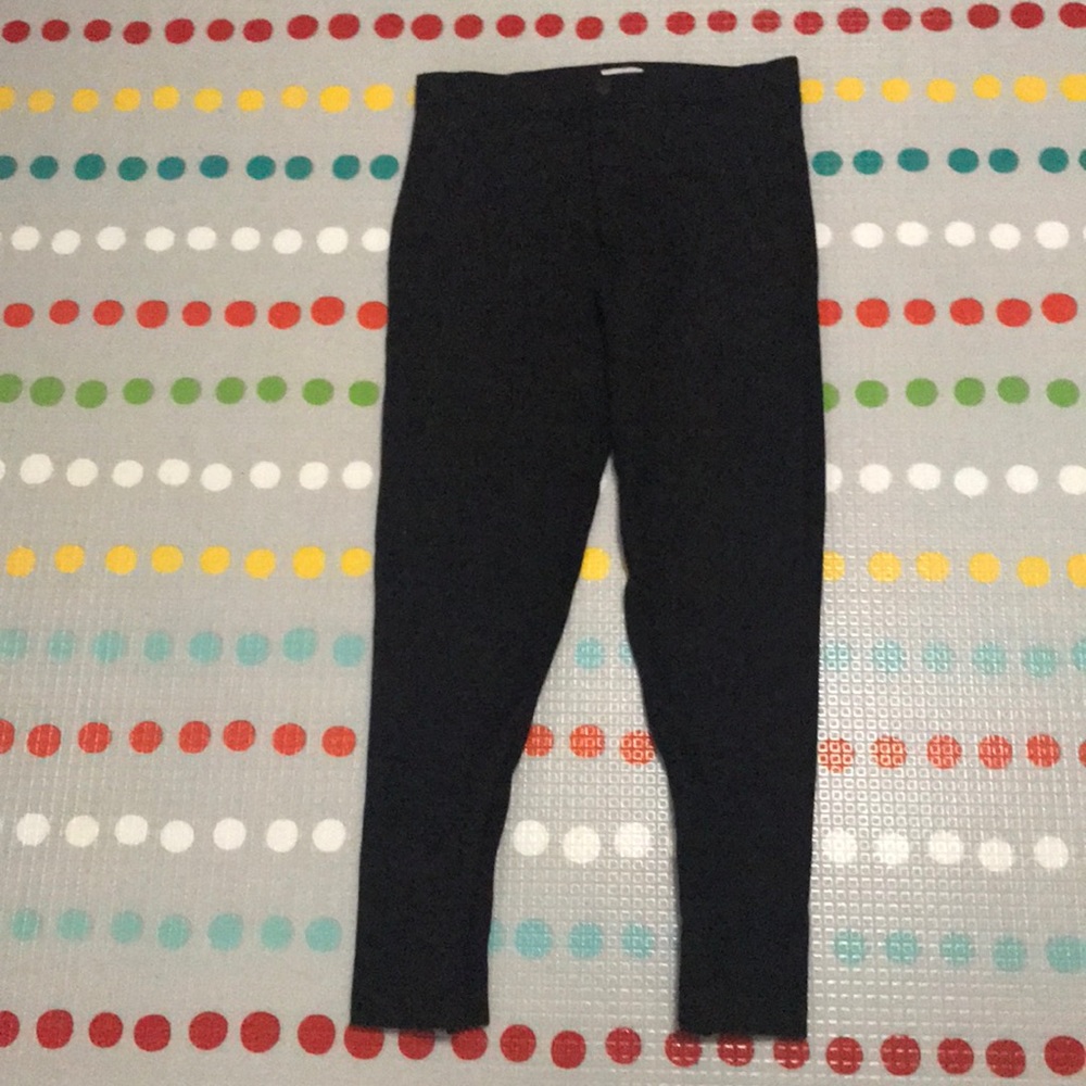 GAP Black skinny pants